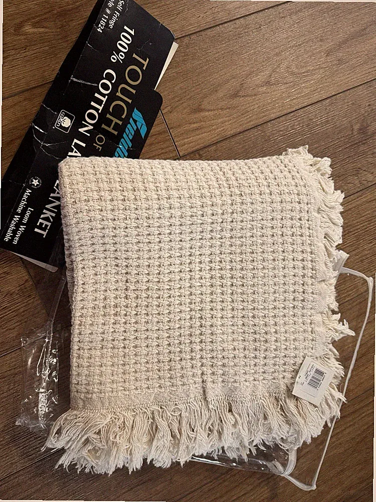 Fieldcrest touch of class, Loom Woven, lap blanket- self fringe-100% Cotton USA