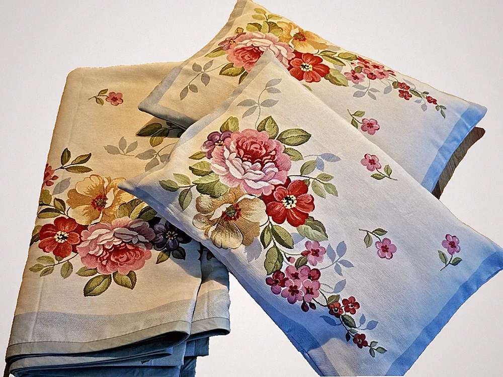 Touch of Class king bedding