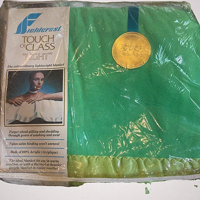 Vintage Fieldcrest Touch Of Class Loom Woven Blanket Queen new