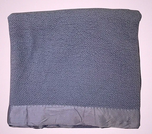 Vtg Fieldcrest Touch of Class Waffle Weave Queen Blanket Blue USA (READ)